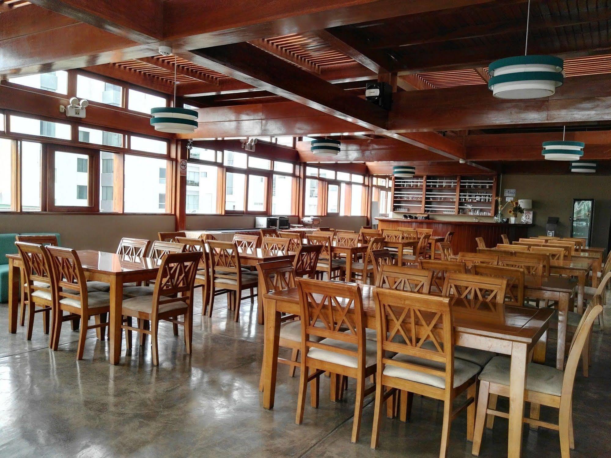 Hotel Wasi Miraflores